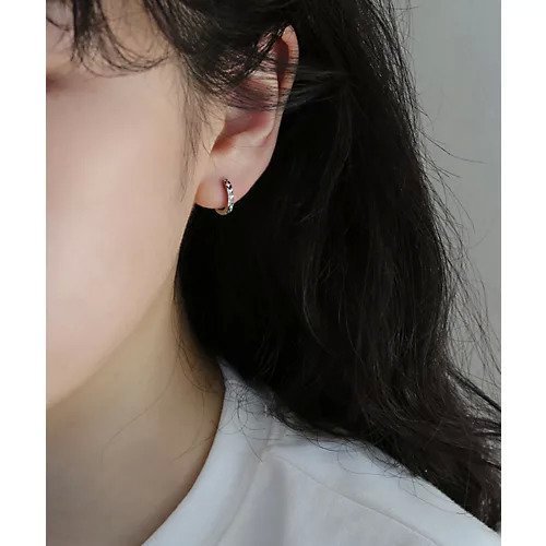 【コレカラ/collecala】の[silver925]ミラーカット フープピアス〈金属アレルギー対応〉 インテリア・キッズ・メンズ・レディースファッション・服の通販 founy(ファニー) 　ファッション　Fashion　レディースファッション　Fashion for Women　おすすめ　Recommended / Our Picks　シルバー　Silver, Metallic Silver　フープ　Hoop, Hoop Earrings　ポーチ　Pouch, Small Case　シルバー|ID: prp329100004773629 ipo3291000000034594405