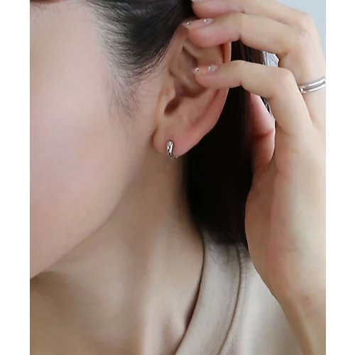【コレカラ/collecala】のノンホール・逆さしずく型イヤリング インテリア・キッズ・メンズ・レディースファッション・服の通販 founy(ファニー) 　ファッション　Fashion　レディースファッション　Fashion for Women　ジュエリー　Jewelry　ファッションリング　Fashion Rings　イヤリング・フープ・ドロップタイプ　Hoop, Drop & Clip Earrings　イヤリング　Earrings　オケージョン　Occasion Wear　シンプル　Simple, Minimal　フォルム　Silhouette, Form　エレガント 上品　Elegant　日本製　Made In Japan　シルバー|ID: prp329100004773631 ipo3291000000034594418