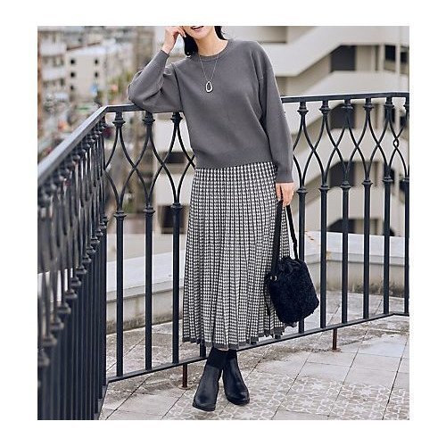 【エニー/ANY】の【2SET】ニットセットアップ インテリア・キッズ・メンズ・レディースファッション・服の通販 founy(ファニー) 　ファッション　Fashion　レディースファッション　Fashion for Women　トップス・カットソー　Cut & Sew Tops　ニット　Knit Tops & Sweaters　洗える　Machine Washable　シンプル　Simple, Minimal　ストレッチ　Stretch, Stretchy Fabric　セットアップ　Set-Up, Coordinated Outfit　タートル　Turtleneck, Turtle Collar　定番　Standard, Basic Item　プリーツ　Pleats, Pleated　楽ちん　Easy Fit, Comfortable　冬　Winter / This Winter　チャコール|ID: prp329100004773633 ipo3291000000034594433