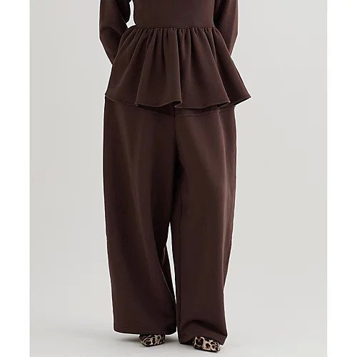 【ウィムガゼット/Whim Gazette】の裏毛バレルパンツ 人気、トレンドファッション・服の通販 founy(ファニー) 　ファッション　Fashion　レディースファッション　Fashion for Women　パンツ　Pants & Trousers　スウェット / スエット　Sweatshirt, Sweatwear　セットアップ　Set-Up, Coordinated Outfit　フリル　Frill, Ruffle　リラックス　Relax, Relaxed Fit　おすすめ　Recommended / Our Picks　日本製　Made In Japan　エレガント 上品　Elegant　2026年　2026　 other-1|ID: prp329100004777341 ipo3291000000034639109