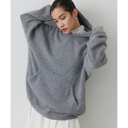 【ウィムガゼット/Whim Gazette】の【THE PAUSE】ファーニットフーディープルオーバー インテリア・キッズ・メンズ・レディースファッション・服の通販 founy(ファニー) 　ファッション　Fashion　レディースファッション　Fashion for Women　トップス・カットソー　Cut & Sew Tops　ニット　Knit Tops & Sweaters　カジュアルプルオーバー・ニットトップス　Pullovers & Knit Tops / Casual Pullovers　ヴィンテージ　Vintage Style　グラデーション　Gradient, Ombre　セットアップ　Set-Up, Coordinated Outfit　ダウン　Down, Puffer　パーカー　Hoodie, Parka　フォックス　Fox, Fox Fur　ワーク　Workwear, Utility Style　おすすめ　Recommended / Our Picks　2025年　2025　2025-2026秋冬・A/W　Autumn/Winter 2025–26 AW25–26　グレー|ID: prp329100004779383 ipo3291000000034664157