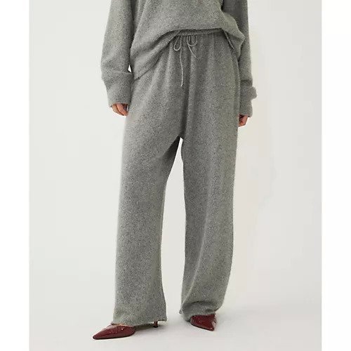 【ウィムガゼット/Whim Gazette】の【THE PAUSE】ファーニットドロストパンツ 人気、トレンドファッション・服の通販 founy(ファニー) ファッション Fashion レディースファッション Fashion for Women パンツ Pants & Trousers ヴィンテージ Vintage Style グラデーション Gradient, Ombre セットアップ Set-Up, Coordinated Outfit フォックス Fox, Fox Fur ワイド Wide, Wide Fit ワーク Workwear, Utility Style おすすめ Recommended / Our Picks 2025年 2025 2025-2026秋冬・A/W Autumn/Winter 2025–26 AW25–26 other-2|ID: prp329100004779388 ipo3291000000034664184