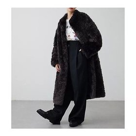 【ウィムガゼット/Whim Gazette】 【THE PAUSE】フェイクファーロングコート人気、トレンドファッション・服の通販 founy(ファニー) ファッション Fashion レディースファッション Fashion for Women アウター Coat / Outerwear Collection コート・ロングコート・ピーコート Long Coats, Peacoats & More ヴィンテージ Vintage Style グラデーション Gradient, Ombre シンプル Simple, Minimal スタンド Stand Collar, Upright Stand バランス Balance, Style Balance ボンディング Bonding, Bonded Fabric ランダム Random, Irregular ロング Long, Long-Length ワーク Workwear, Utility Style 2025年 2025 2025-2026秋冬・A/W Autumn/Winter 2025–26 AW25–26 |ID:prp329100004779389