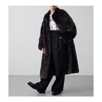 【ウィムガゼット/Whim Gazette】の【THE PAUSE】フェイクファーロングコート 人気、トレンドファッション・服の通販 founy(ファニー) ファッション Fashion レディースファッション Fashion for Women アウター Coat / Outerwear Collection コート・ロングコート・ピーコート Long Coats, Peacoats & More ヴィンテージ Vintage Style グラデーション Gradient, Ombre シンプル Simple, Minimal スタンド Stand Collar, Upright Stand バランス Balance, Style Balance ボンディング Bonding, Bonded Fabric ランダム Random, Irregular ロング Long, Long-Length ワーク Workwear, Utility Style 2025年 2025 2025-2026秋冬・A/W Autumn/Winter 2025–26 AW25–26 |ID:prp329100004779389