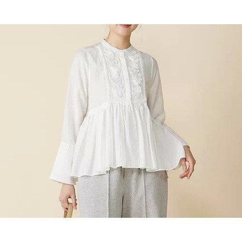 【マリリンムーン/MARILYN MOON】のcode embroidery diamond tuck blouse インテリア・キッズ・メンズ・レディースファッション・服の通販 founy(ファニー) 　ファッション　Fashion　レディースファッション　Fashion for Women　カフス　Cuff Design　ギャザー　Gathered, Ruffled　シアー　Sheer, See-Through　スリット　Slit, Slit Detail　ビンテージ　Vintage, Retro Style　フレア　Flare, Flared　リュクス　Luxury, Elegant, High-End, Chic　リラックス　Relax, Relaxed Fit　ルーズ　Loose, Oversized　オフホワイト|ID: prp329100004780685 ipo3291000000034684719