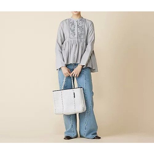 【マリリンムーン/MARILYN MOON】のcode embroidery diamond tuck blouse 人気、トレンドファッション・服の通販 founy(ファニー) 　ファッション　Fashion　レディースファッション　Fashion for Women　カフス　Cuff Design　ギャザー　Gathered, Ruffled　シアー　Sheer, See-Through　スリット　Slit, Slit Detail　ビンテージ　Vintage, Retro Style　フレア　Flare, Flared　リュクス　Luxury, Elegant, High-End, Chic　リラックス　Relax, Relaxed Fit　ルーズ　Loose, Oversized　other-2|ID: prp329100004780685 ipo3291000000036047325