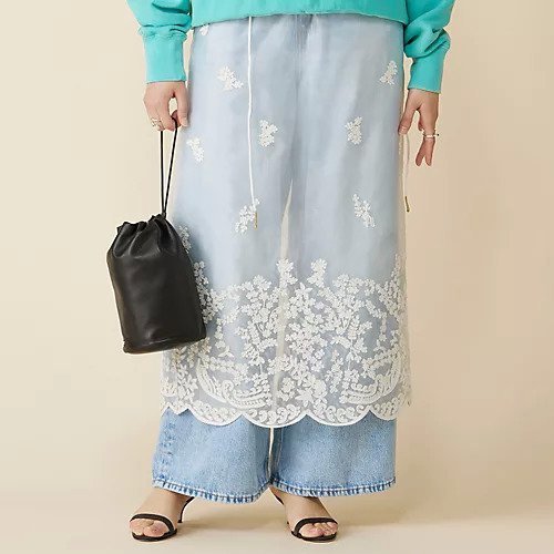 【フィータ/Pheeta】のSKIRT/DRESS(Maria) インテリア・キッズ・メンズ・レディースファッション・服の通販 founy(ファニー) 　ファッション　Fashion　レディースファッション　Fashion for Women　ワンピース　Dresses　フォーマル・パーティードレス・結婚式用ドレス　Elegant & Casual Dresses　インド　Indian Textile　キャミソール　Camisole, Spaghetti Strap Top　コイン　Coin, Coin Design　シンプル　Simple, Minimal　ストレート　Straight, Straight Cut　チャーム　Charm, Pendant　リボン　Ribbon, Bow　リラックス　Relax, Relaxed Fit　レース　Lace, Lace Fabric　ロング　Long, Long-Length　White|ID: prp329100004780721 ipo3291000000034684958