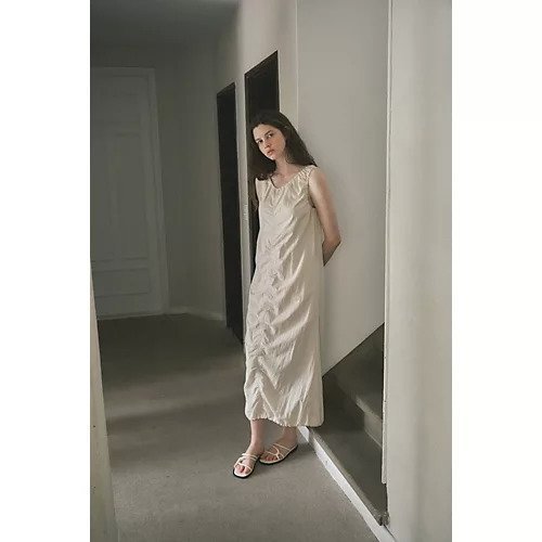 【ル/Le】のPUCKERING BANDING DRESS 人気、トレンドファッション・服の通販 founy(ファニー) 　ファッション　Fashion　レディースファッション　Fashion for Women　ワンピース　Dresses　フォーマル・パーティードレス・結婚式用ドレス　Elegant & Casual Dresses　ギャザー　Gathered, Ruffled　センター　Center, Center Line　ドレス　Dress, One-Piece　ノースリーブ　Sleeveless, No-Sleeve　切替　Switching, Contrast Panel　other-3|ID: prp329100004780739 ipo3291000000034685073