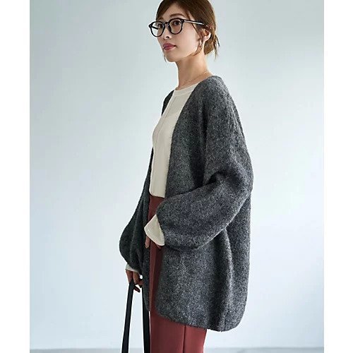 【スタイルデリ/STYLE DELI】のふんわりカーヴィーニットガウン 人気、トレンドファッション・服の通販 founy(ファニー) 　ファッション　Fashion　レディースファッション　Fashion for Women　トップス・カットソー　Cut & Sew Tops　ニット　Knit Tops & Sweaters　カットソー　Cut and Sewn Top　カーディガン　Cardigan, Knitwear　ガウン　Gown, Robe　軽量　Lightweight, Ultra Light　ジャケット　Jacket, Outerwear　スリット　Slit, Slit Detail　トッパー　Topper, Light Cardigan　長袖　Long Sleeve, Full Sleeve　パーカー　Hoodie, Parka　フォルム　Silhouette, Form　フロント　Front, Front Design　ポケット　Pocket, Pocket Detail　ミックス　Mix, Mixed Style　冬　Winter / This Winter　other-3|ID: prp329100004780891 ipo3291000000036048513