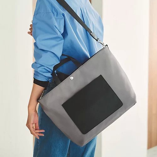 【トプカピ/TOPKAPI】の【Breath TOPKAPI sis】【WEB限定】ナイロン レザーポケット トートバッグ ショルダー付き A4 インテリア・キッズ・メンズ・レディースファッション・服の通販 founy(ファニー) 　ファッション　Fashion　レディースファッション　Fashion for Women　バッグ　Bags　コンパクト　Compact, Small Size　軽量　Lightweight, Ultra Light　ショルダー　Shoulder, Shoulder Strap　シルバー　Silver, Metallic Silver　スタイリッシュ　Stylish, Fashionable　ポケット　Pocket, Pocket Detail　ラップ　Wrap, Wrap Design　旅行　Travel　エレガント 上品　Elegant　ビジネス 仕事 通勤　Business / Work / Commuting　グレー|ID: prp329100004784127 ipo3291000000034724324