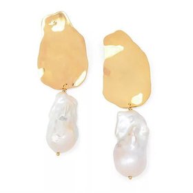 【マージ/MARGE】のBaroque pearl drop earrings 人気、トレンドファッション・服の通販 founy(ファニー) ファッション Fashion レディースファッション Fashion for Women ジュエリー Jewelry ファッションリング Fashion Rings イヤリング・フープ・ドロップタイプ Hoop, Drop & Clip Earrings コレクション Collection, Seasonal Line コーティング Coating, Coated Finish サークル Circle, Round Design ドレス Dress, One-Piece バロック Baroque, Baroque Design パール Pearl, Pearl Accent フォルム Silhouette, Form プレート Plate, Dish エレガント 上品 Elegant |ID:prp329100004784136