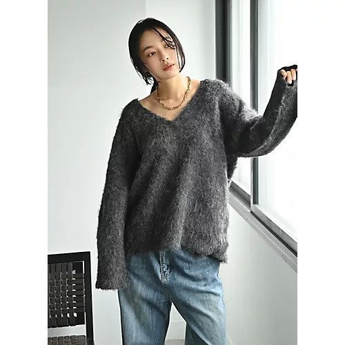 【スタイルデリ/STYLE DELI】の【BLK001】ブークレシャギーVネックプルオーバー インテリア・キッズ・メンズ・レディースファッション・服の通販 founy(ファニー) 　ファッション　Fashion　レディースファッション　Fashion for Women　トップス・カットソー　Cut & Sew Tops　カジュアルプルオーバー・ニットトップス　Pullovers & Knit Tops / Casual Pullovers　Vネックトップス　V-Neck Tops / V-Cut Neckline Shirts　イエロー　Yellow　秋　Autumn　ショート　Short, Short Length　シンプル　Simple, Minimal　タートルネック　Turtleneck, High Neck　デニム　Denim, Jeans Material　バランス　Balance, Style Balance　プリーツ　Pleats, Pleated　ベーシック　Basic, Essential　ポケット　Pocket, Pocket Detail　ロング　Long, Long-Length　ワイド　Wide, Wide Fit　冬　Winter / This Winter　おすすめ　Recommended / Our Picks　エレガント 上品　Elegant　チャコール|ID: prp329100004784688 ipo3291000000034735007