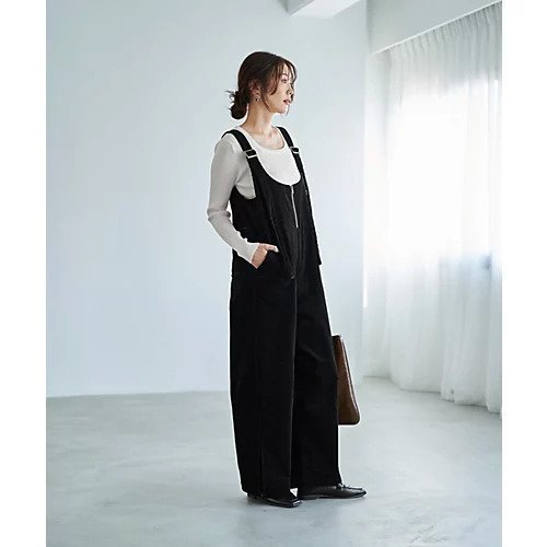 【スタイルデリ/STYLE DELI】のコーデュロイワイドサロペット インテリア・キッズ・メンズ・レディースファッション・服の通販 founy(ファニー) 　ファッション　Fashion　レディースファッション　Fashion for Women　ワンピース　Dresses　サロペット&オールインワン　Dungarees & Jumpsuit Styles　コーデュロイ　Corduroy, Cord Fabric　サロペット　Overalls, Salopette　ストレート　Straight, Straight Cut　スリット　Slit, Slit Detail　定番　Standard, Basic Item　バランス　Balance, Style Balance　パープル　Purple, Violet　フロント　Front, Front Design　ポケット　Pocket, Pocket Detail　ループ　Loop, Loop Knit　ワイド　Wide, Wide Fit　冬　Winter / This Winter　ブラック|ID: prp329100004784844 ipo3291000000034735864