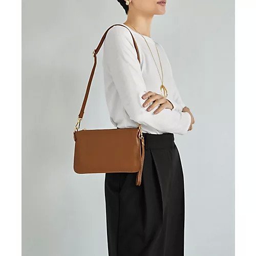 【スタイルデリ/STYLE DELI】の【DELI by】リアルレザー2WAYミニショルダー&クラッチバッグ 人気、トレンドファッション・服の通販 founy(ファニー) 　ファッション　Fashion　レディースファッション　Fashion for Women　バッグ　Bags　クラッチ　Clutch, Clutch Bag　コンパクト　Compact, Small Size　ショルダー　Shoulder, Shoulder Strap　シンプル　Simple, Minimal　リアル　Real, Realistic　旅行　Travel　エレガント 上品　Elegant　other-2|ID: prp329100004784849 ipo3291000000034735891