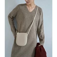 【スタイルデリ/STYLE DELI】の【DELI by】本革スマートショルダーポーチ 人気、トレンドファッション・服の通販 founy(ファニー) ファッション Fashion レディースファッション Fashion for Women ポーチ&ミニバッグ Pouches & Mini Bags ショルダー Shoulder, Shoulder Strap スマート Smart, Elegant スリット Slit, Slit Detail 財布 Wallet, Purse フォルム Silhouette, Form ポケット Pocket, Pocket Detail ポーチ Pouch, Small Case リップ Lip, Lip Motif 旅行 Travel iPhone アイフォーン iPhone |ID:prp329100004784861