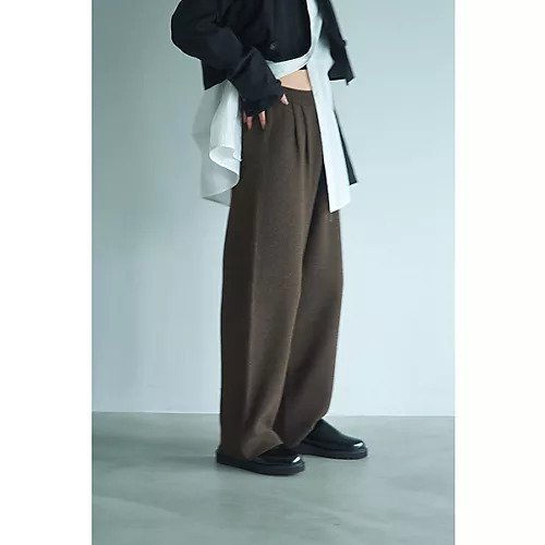 【マージュール/marjour】のRELAXED TAPERED KNIT PANTS インテリア・キッズ・メンズ・レディースファッション・服の通販 founy(ファニー) https://founy.com/ ファッション Fashion レディースファッション Fashion for Women パンツ Pants & Trousers ジャケット Jacket, Outerwear スウェット / スエット Sweatshirt, Sweatwear ストレッチ Stretch, Stretchy Fabric スニーカー Sneakers, Trainers フォーマル Formal, Dressy ポケット Pocket, Pocket Detail ミドル Middle Length, Mid Height リラックス Relax, Relaxed Fit |ID: prp329100004787133 ipo3291000000034745774