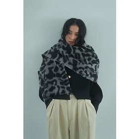 【マージュール/marjour】のLEOPARD BRUSHED STOLE 人気、トレンドファッション・服の通販 founy(ファニー) ファッション Fashion レディースファッション Fashion for Women コンパクト Compact, Small Size シンプル Simple, Minimal スウェット / スエット Sweatshirt, Sweatwear ヒョウ Leopard, Animal Print モノトーン Monotone, Black and White レオパード Leopard, Animal Print |ID:prp329100004787138