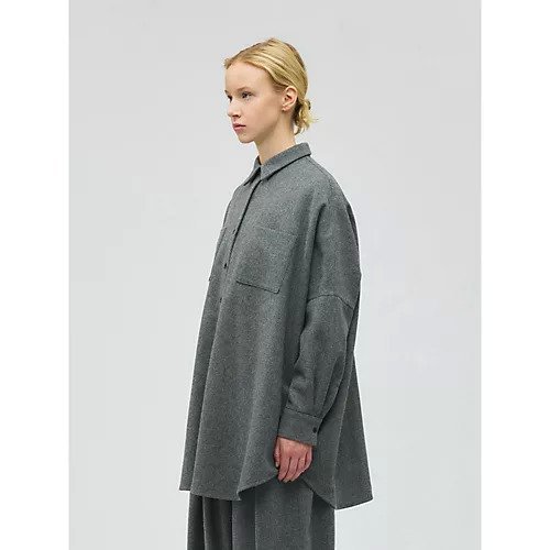 【ミズイロ インド/mizuiro ind】のポケット付きワイドシャツ 人気、トレンドファッション・服の通販 founy(ファニー) ファッション Fashion レディースファッション Fashion for Women トップス・カットソー Cut & Sew Tops シャツ・ブラウス・オフィスカジュアル Elegant Blouses & Button-Ups ストレッチ Stretch, Stretchy Fabric セットアップ Set-Up, Coordinated Outfit タートル Turtleneck, Turtle Collar フロント Front, Front Design ベーシック Basic, Essential ポケット Pocket, Pocket Detail ワイド Wide, Wide Fit other-2|ID: prp329100004789336 ipo3291000000034755219