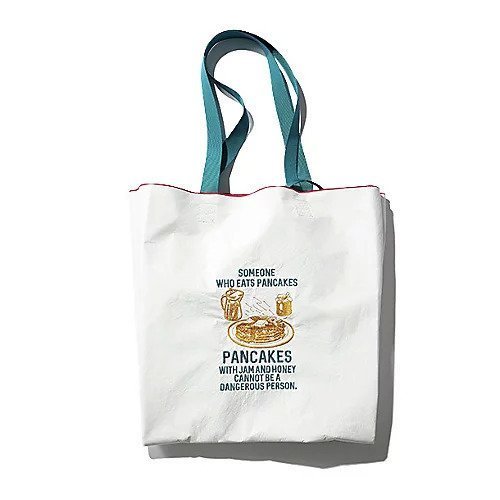 【トゥエルブクローゼット/12closet】の【kazumiさんコラボ】【撥水】“PANCAKE”刺しゅう トートバッグ(M) インテリア・キッズ・メンズ・レディースファッション・服の通販 founy(ファニー) https://founy.com/ ファッション Fashion レディースファッション Fashion for Women バッグ Bags コラボ Collaboration, Collab チャーム Charm, Pendant ポケット Pocket, Pocket Detail |ID: prp329100004789398 ipo3291000000034755677