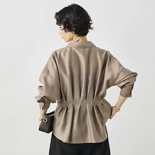 【ノーリーズ/NOLLEY'S】のウォッシャブルパール釦スキッパータックブラウス インテリア・キッズ・メンズ・レディースファッション・服の通販 founy(ファニー) https://founy.com/ ファッション Fashion レディースファッション Fashion for Women トップス・カットソー Cut & Sew Tops シャツ・ブラウス・オフィスカジュアル Elegant Blouses & Button-Ups 2025年 2025 2025-2026秋冬・A/W Autumn/Winter 2025–26 AW25–26 2026年 2026 オケージョン Occasion Wear カフス Cuff Design パール Pearl, Pearl Accent 人気 Popular, Best Seller |ID: prp329100004789637 ipo3291000000034757300