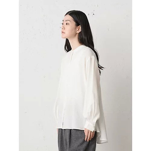 【ミディウミ/MidiUmi】のC/Wバックギャザーシャツ 人気、トレンドファッション・服の通販 founy(ファニー) 　ファッション　Fashion　レディースファッション　Fashion for Women　トップス・カットソー　Cut & Sew Tops　シャツ・ブラウス・オフィスカジュアル　Elegant Blouses & Button-Ups　バッグ　Bags　おすすめ　Recommended / Our Picks　インナー　Innerwear　ギャザー　Gathered, Ruffled　シンプル　Simple, Minimal　タートル　Turtleneck, Turtle Collar　人気　Popular, Best Seller　今季　This Season, Current Season　再入荷　Restock / Back in Stock　定番　Standard, Basic Item　other-2|ID: prp329100004789639 ipo3291000000036269321