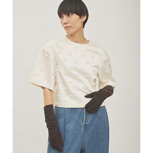 【ウィムガゼット/Whim Gazette】のボンボンジャガードブラウス インテリア・キッズ・メンズ・レディースファッション・服の通販 founy(ファニー) https://founy.com/ ファッション Fashion レディースファッション Fashion for Women トップス・カットソー Cut & Sew Tops シャツ・ブラウス・オフィスカジュアル Elegant Blouses & Button-Ups 2025年 2025 2025-2026秋冬・A/W Autumn/Winter 2025–26 AW25–26 エレガント 上品 Elegant サテン Satin, Glossy Fabric シンプル Simple, Minimal デニム Denim, Jeans Material ドット Polka Dot, Dot Pattern ホリデーシーズン Holiday Season ボックス Boxy, Box Shape ボトム Bottoms, Lower Wear 別注 Limited Edition, Custom Order |ID: prp329100004797234 ipo3291000000034806130