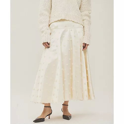 【ウィムガゼット/Whim Gazette】のボンボンジャガードスカート 人気、トレンドファッション・服の通販 founy(ファニー) 　ファッション　Fashion　レディースファッション　Fashion for Women　スカート　Skirts　2025年　2025　2025-2026秋冬・A/W　Autumn/Winter 2025–26 AW25–26　エレガント 上品　Elegant　サスペンダー　Suspenders, Braces　サテン　Satin, Glossy Fabric　ドット　Polka Dot, Dot Pattern　フレア　Flare, Flared　別注　Limited Edition, Custom Order　other-2|ID: prp329100004797252 ipo3291000000034806279