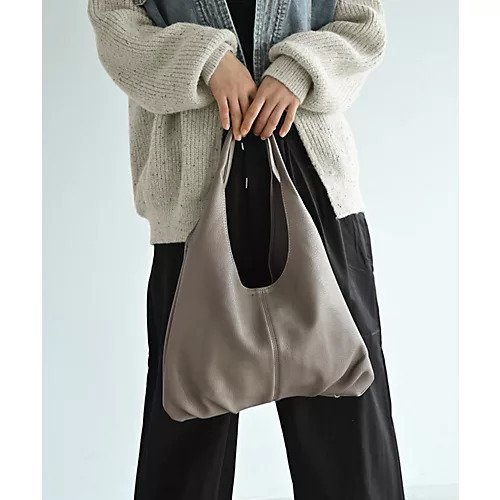 【スタイルデリ/STYLE DELI】の【BLK001】ハンドルトートバッグ/ポーチ付き 人気、トレンドファッション・服の通販 founy(ファニー) ファッション Fashion レディースファッション Fashion for Women バッグ Bags ポーチ&ミニバッグ Pouches & Mini Bags シンプル Simple, Minimal スマート Smart, Elegant フィット Fit, Slim Fit ベーシック Basic, Essential ポーチ Pouch, Small Case 冬 Winter / This Winter おすすめ Recommended / Our Picks ビジネス 仕事 通勤 Business / Work / Commuting other-1|ID: prp329100004797266 ipo3291000000034806394