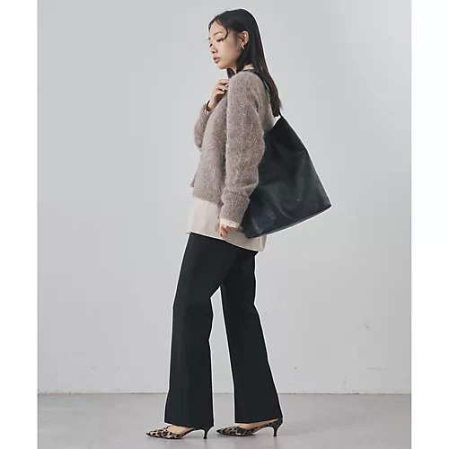 【ウィムガゼット/Whim Gazette】の【Hoaw.】ショルダーバッグ 人気、トレンドファッション・服の通販 founy(ファニー) ファッション Fashion レディースファッション Fashion for Women バッグ Bags アクセサリー Fashion Accessories グラス Glass, Eyewear 軽量 Lightweight, Ultra Light シェイプ Shape, Slim Fit シューズ Shoes, Footwear シンプル Simple, Minimal チャーム Charm, Pendant ビッグ Big, Oversized マグネット Magnet, Magnetic Closure リラックス Relax, Relaxed Fit おすすめ Recommended / Our Picks 2026年 2026 other-2|ID: prp329100004797269 ipo3291000000034806419