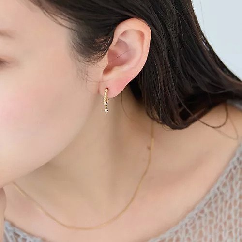 【フィービィー/phoebe】の【痛くないシリーズ/金属アレルギー対応】ミルキースパークライトフィットイヤリング/ニッケルフリー/星 人気、トレンドファッション・服の通販 founy(ファニー) ファッション Fashion レディースファッション Fashion for Women ジュエリー Jewelry ファッションリング Fashion Rings イヤリング・フープ・ドロップタイプ Hoop, Drop & Clip Earrings イヤリング Earrings ビジュー Bijou, Jewel-like Accent フープ Hoop, Hoop Earrings モチーフ Motif, Design Theme エレガント 上品 Elegant 軽量 Lightweight, Ultra Light other-2|ID: prp329100004807478 ipo3291000000034885799