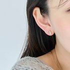 【フィービィー/phoebe】の【痛くないシリーズ/金属アレルギー対応】クイーンパールビジューライトフィットイヤリング ホワイト|ID: prp329100004807479 ipo3291000000034885807