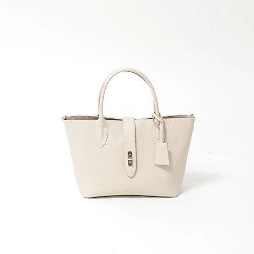 【ノーリーズ/NOLLEY'S】のHINERIフラップトートバッグ インテリア・キッズ・メンズ・レディースファッション・服の通販 founy(ファニー) 　ファッション　Fashion　レディースファッション　Fashion for Women　バッグ　Bags　ショルダー　Shoulder, Shoulder Strap　シンプル　Simple, Minimal　フラップ　Flap, Flap Pocket　ベージュ|ID: prp329100004808824 ipo3291000000034898790