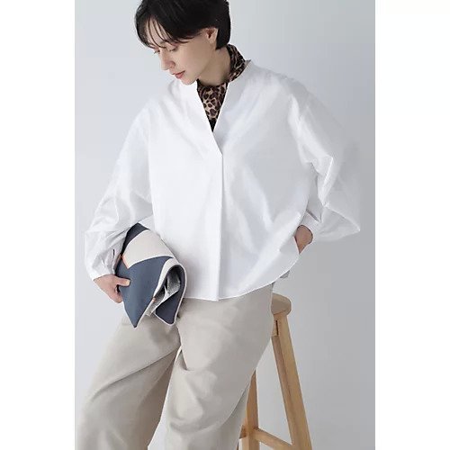 【ヒューマンウーマン/HUMAN WOMAN】のキーネックブラウス インテリア・キッズ・メンズ・レディースファッション・服の通販 founy(ファニー) ファッション Fashion レディースファッション Fashion for Women トップス・カットソー Cut & Sew Tops シャツ・ブラウス・オフィスカジュアル Elegant Blouses & Button-Ups おすすめ Recommended / Our Picks スキッパー Skipper, Open Collar スタンダード Standard, Basic タートル Turtleneck, Turtle Collar ベスト Vest, Waistcoat ホワイト|ID: prp329100004810932 ipo3291000000034920651