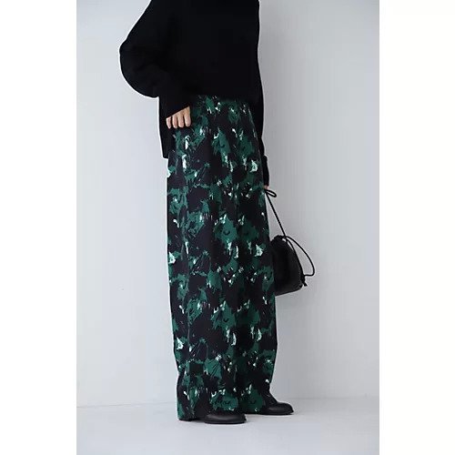 【ヒューマンウーマン/HUMAN WOMAN】のブラッシュプリントサテンパンツ インテリア・キッズ・メンズ・レディースファッション・服の通販 founy(ファニー) https://founy.com/ ファッション Fashion レディースファッション Fashion for Women パンツ Pants & Trousers おすすめ Recommended / Our Picks スタンダード Standard, Basic ストレート Straight, Straight Cut プリント Print, Printed Pattern ベーシック Basic, Essential エレガント 上品 Elegant A/W・秋冬 Autumn/Winter |ID: prp329100004811004 ipo3291000000034921184