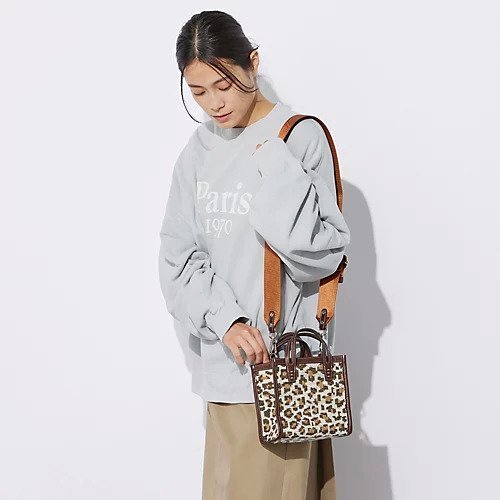 【ア ヴァケーション/A VACATION】のTINY インテリア・キッズ・メンズ・レディースファッション・服の通販 founy(ファニー) 　ファッション　Fashion　レディースファッション　Fashion for Women　おすすめ　Recommended / Our Picks　アクセサリー　Fashion Accessories　コンパクト　Compact, Small Size　ショルダー　Shoulder, Shoulder Strap　NOBI LEO|ID: prp329100004812939 ipo3291000000034942260