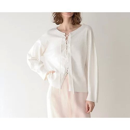 【マルティニーク/martinique】のブークレーレースアッププルオーバー(フロンタブル) インテリア・キッズ・メンズ・レディースファッション・服の通販 founy(ファニー) 　ファッション　Fashion　レディースファッション　Fashion for Women　トップス・カットソー　Cut & Sew Tops　カジュアルプルオーバー・ニットトップス　Pullovers & Knit Tops / Casual Pullovers　おすすめ　Recommended / Our Picks　インナー　Innerwear　コンパクト　Compact, Small Size　トレンド　Trend, Trending Now　レース　Lace, Lace Fabric　ホワイト|ID: prp329100004813726 ipo3291000000036050613