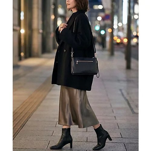 【スタイルデリ/STYLE DELI】の【DELI by】リアルレザー2WAYショルダー&クラッチバッグ 人気、トレンドファッション・服の通販 founy(ファニー) 　ファッション　Fashion　レディースファッション　Fashion for Women　バッグ　Bags　クラッチ　Clutch, Clutch Bag　ショルダー　Shoulder, Shoulder Strap　シンプル　Simple, Minimal　スマート　Smart, Elegant　財布　Wallet, Purse　フォルム　Silhouette, Form　ポケット　Pocket, Pocket Detail　ラップ　Wrap, Wrap Design　リアル　Real, Realistic　other-3|ID: prp329100004817151 ipo3291000000034991613