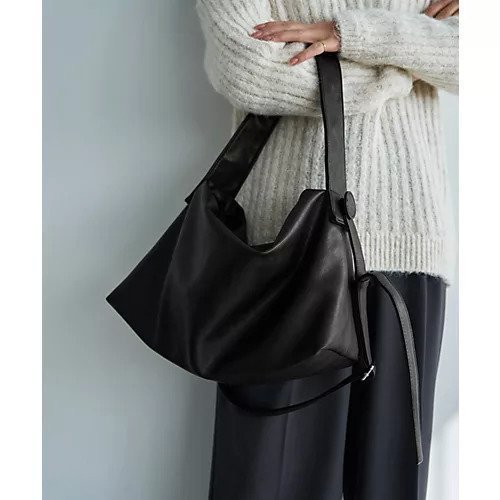 【スタイルデリ/STYLE DELI】のダブルストラップ軽量くったりショルダーバッグ 人気、トレンドファッション・服の通販 founy(ファニー) 　ファッション　Fashion　レディースファッション　Fashion for Women　バッグ　Bags　傘　Umbrella, Parasol　軽量　Lightweight, Ultra Light　シルバー　Silver, Metallic Silver　シンプル　Simple, Minimal　定番　Standard, Basic Item　ポケット　Pocket, Pocket Detail　ラップ　Wrap, Wrap Design　other-2|ID: prp329100004825608 ipo3291000000035101608