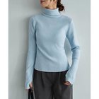 【スタイルデリ/STYLE DELI】の柔らかなカシミヤ混リブ編みタートルニット ライトブルー|ID:prp329100004825674