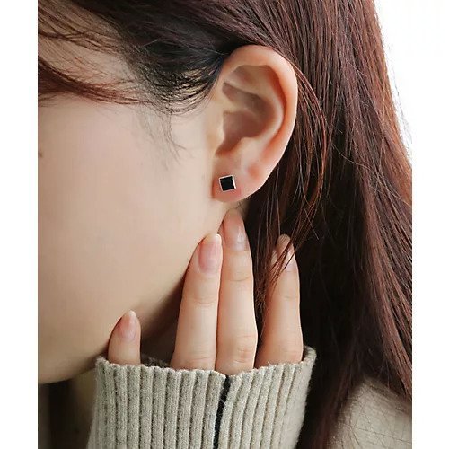 【コレカラ/collecala】の[silver925]ミニスタッドピアス オニキス〈金属アレルギー対応〉 インテリア・キッズ・メンズ・レディースファッション・服の通販 founy(ファニー) 　ファッション　Fashion　レディースファッション　Fashion for Women　おすすめ　Recommended / Our Picks　シルバー　Silver, Metallic Silver　シンプル　Simple, Minimal　ポーチ　Pouch, Small Case　スクエア|ID: prp329100004829230 ipo3291000000035147632