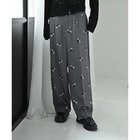 【スタイルデリ/STYLE DELI】の【BLK001】[B&S別注]エンブロイダリータックパンツ 人気、トレンドファッション・服の通販 founy(ファニー) ファッション Fashion レディースファッション Fashion for Women パンツ Pants & Trousers 春 Spring 秋 Autumn クール Cool, Chic コラボ Collaboration, Collab サンダル Sandals, Summer Shoes シンプル Simple, Minimal ストレート Straight, Straight Cut トリプル Triple, Three Layers 定番 Standard, Basic Item フラット Flat, Flat Shoes プリント Print, Printed Pattern ボトム Bottoms, Lower Wear 別注 Limited Edition, Custom Order ミドル Middle Length, Mid Height モチーフ Motif, Design Theme ワイド Wide, Wide Fit おすすめ Recommended / Our Picks 夏 Summer thumbnail グレー|ID: prp329100004832769 ipo3291000000035191683