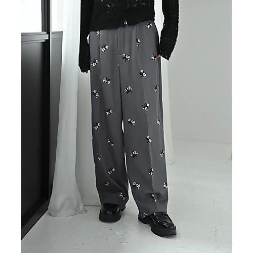 【スタイルデリ/STYLE DELI】の【BLK001】[B&S別注]エンブロイダリータックパンツ インテリア・キッズ・メンズ・レディースファッション・服の通販 founy(ファニー) 　ファッション　Fashion　レディースファッション　Fashion for Women　パンツ　Pants & Trousers　春　Spring　秋　Autumn　クール　Cool, Chic　コラボ　Collaboration, Collab　サンダル　Sandals, Summer Shoes　シンプル　Simple, Minimal　ストレート　Straight, Straight Cut　トリプル　Triple, Three Layers　定番　Standard, Basic Item　フラット　Flat, Flat Shoes　プリント　Print, Printed Pattern　ボトム　Bottoms, Lower Wear　別注　Limited Edition, Custom Order　ミドル　Middle Length, Mid Height　モチーフ　Motif, Design Theme　ワイド　Wide, Wide Fit　おすすめ　Recommended / Our Picks　夏　Summer　グレー|ID: prp329100004832769 ipo3291000000035191683