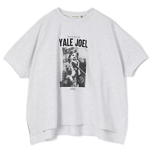 【スアデオ/suadeo】の【suadeo別注】LIFE YALE JOEL猫Tシャツ インテリア・キッズ・メンズ・レディースファッション・服の通販 founy(ファニー) 　ファッション　Fashion　レディースファッション　Fashion for Women　トップス・カットソー　Cut & Sew Tops　シャツ・ブラウス・オフィスカジュアル　Elegant Blouses & Button-Ups　ロングTシャツ・Tシャツ　Longline T-Shirts & Tees　洗える　Machine Washable　グラフィック　Graphic, Graphic Design　コレクション　Collection, Seasonal Line　シンプル　Simple, Minimal　スリット　Slit, Slit Detail　雑誌　Magazine, Fashion Magazine　猫　Cat, Kitty　バランス　Balance, Style Balance　プリント　Print, Printed Pattern　別注　Limited Edition, Custom Order　モノトーン　Monotone, Black and White　アッシュグレー|ID: prp329100004833737 ipo3291000000035201665