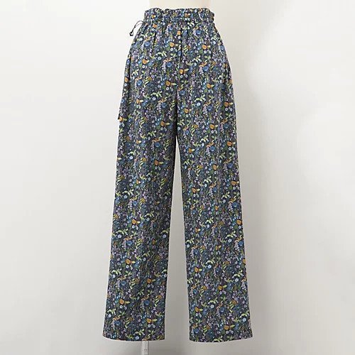 【トゥエルブクローゼット/12closet】の【洗える】リバティプリントタックパンツ 人気、トレンドファッション・服の通販 founy(ファニー) 　ファッション　Fashion　レディースファッション　Fashion for Women　パンツ　Pants & Trousers　ストレート　Straight, Straight Cut　ポケット　Pocket, Pocket Detail　リボン　Ribbon, Bow　洗える　Machine Washable　other-2|ID: prp329100004834367 ipo3291000000035211680