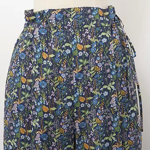 【トゥエルブクローゼット/12closet】の【洗える】リバティプリントタックパンツ 人気、トレンドファッション・服の通販 founy(ファニー) 　ファッション　Fashion　レディースファッション　Fashion for Women　パンツ　Pants & Trousers　ストレート　Straight, Straight Cut　ポケット　Pocket, Pocket Detail　リボン　Ribbon, Bow　洗える　Machine Washable　other-3|ID: prp329100004834367 ipo3291000000035211681