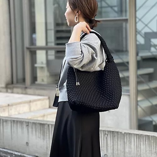 【ノーリーズ/NOLLEY'S】のメッシュワンショルダーM インテリア・キッズ・メンズ・レディースファッション・服の通販 founy(ファニー) 　ファッション　Fashion　レディースファッション　Fashion for Women　2026年　2026　ショルダー　Shoulder, Shoulder Strap　シンプル　Simple, Minimal　ハンド　Hand, Handmade　フォルム　Silhouette, Form　ポーチ　Pouch, Small Case　メッシュ　Mesh, Net Fabric　モザイク　Mosaic, Geometric Pattern　ブラック|ID: prp329100004834381 ipo3291000000035211767