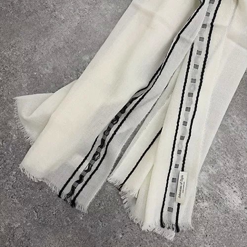 【ノーリーズ グッドマン/NOLLEY'S goodman / MEN】の【Johnstons of Elgin/ジョンストンズ・オブ・エルガン】WB002860 Cyrus Scarf 70 インテリア・キッズ・メンズ・レディースファッション・服の通販 founy(ファニー) 　ファッション　Fashion　メンズファッション　Fashion for Men　ホワイト系その他|ID: prp329100004834426 ipo3291000000035212184