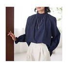 【エニー/ANY】のフリルネックブラウス ネイビー|ID: prp329100004839067 ipo3291000000035442686