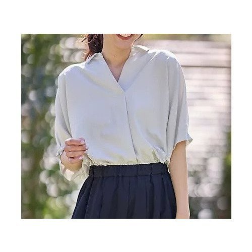 【エニー/ANY】の【新色追加】スキッパーネック袖タックブラウス インテリア・キッズ・メンズ・レディースファッション・服の通販 founy(ファニー) 　ファッション　Fashion　レディースファッション　Fashion for Women　トップス・カットソー　Cut & Sew Tops　シャツ・ブラウス・オフィスカジュアル　Elegant Blouses & Button-Ups　スキッパー　Skipper, Open Collar　ストライプ　Stripe, Striped Pattern　デニム　Denim, Jeans Material　フェミニン　Feminine, Girly　無地　Plain, Solid Color　ライトグレー|ID: prp329100004839093 ipo3291000000035262011