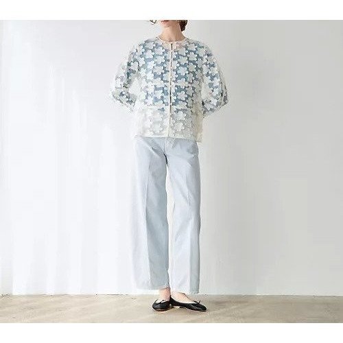 【マルティニーク/martinique】のフラワージャガードシアーブラウス 人気、トレンドファッション・服の通販 founy(ファニー) ファッション Fashion レディースファッション Fashion for Women トップス・カットソー Cut & Sew Tops シャツ・ブラウス・オフィスカジュアル Elegant Blouses & Button-Ups おすすめ Recommended / Our Picks インナー Innerwear カーディガン Cardigan, Knitwear キャミソール Camisole, Spaghetti Strap Top クラシック Classic, Timeless Style シアー Sheer, See-Through スリーブ Sleeve, Long Sleeve / Short Sleeve ダウン Down, Puffer デニム Denim, Jeans Material モダン Modern, Contemporary 羽織 Haori, Light Jacket other-3|ID: prp329100004839405 ipo3291000000036049353